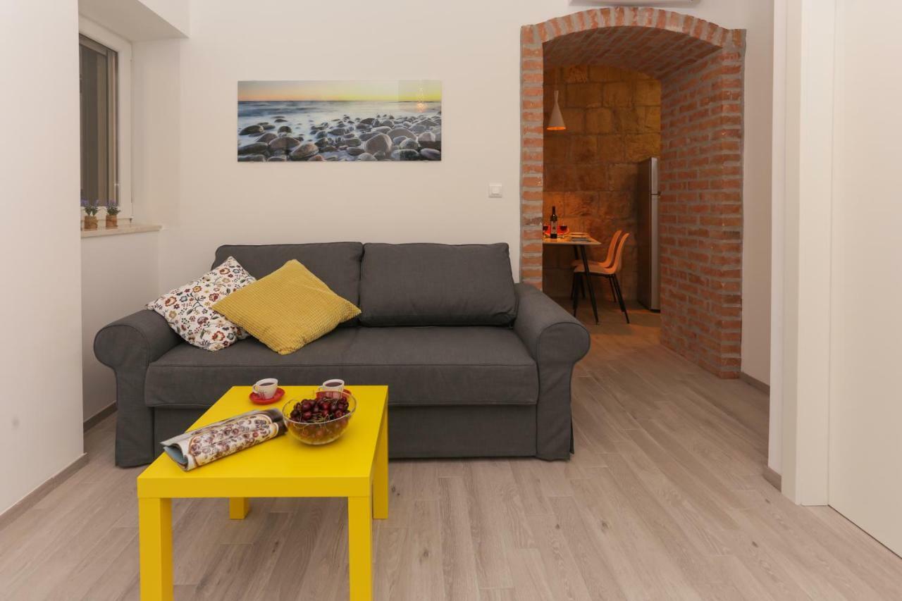 Beach Apartment Korina Sumpetar Екстериор снимка