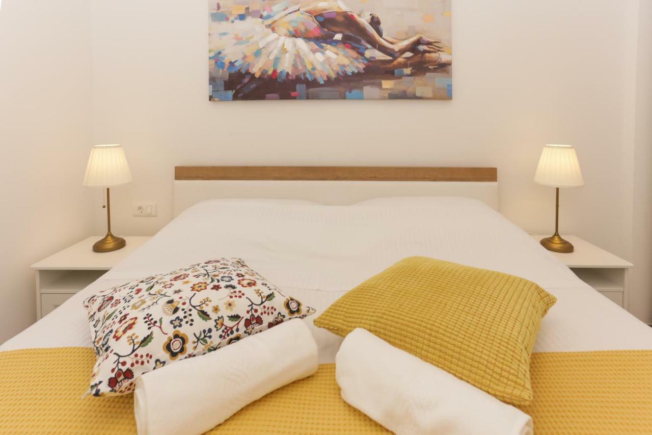 Beach Apartment Korina Sumpetar Екстериор снимка