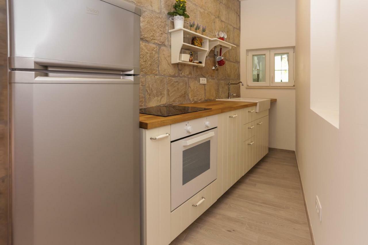 Beach Apartment Korina Sumpetar Екстериор снимка